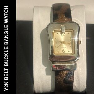 Vintage Y2K "Belt Buckle" Bangle Watch – Animal Print/Leopard/Cheetah